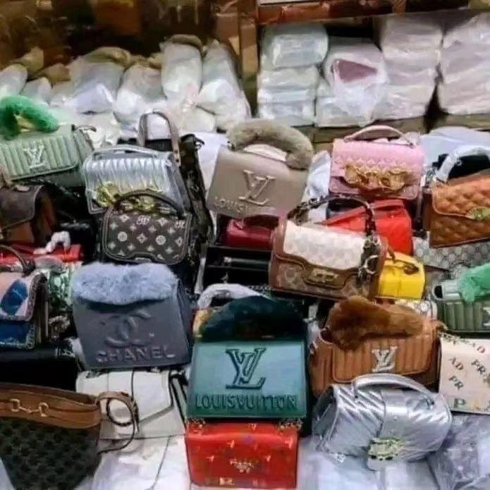 Women Fashion Hand Bags (Pallet) - Image 9