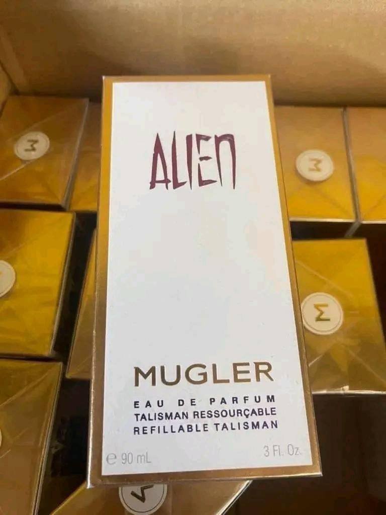 Buy Original Perfumes Pallet - Image 14