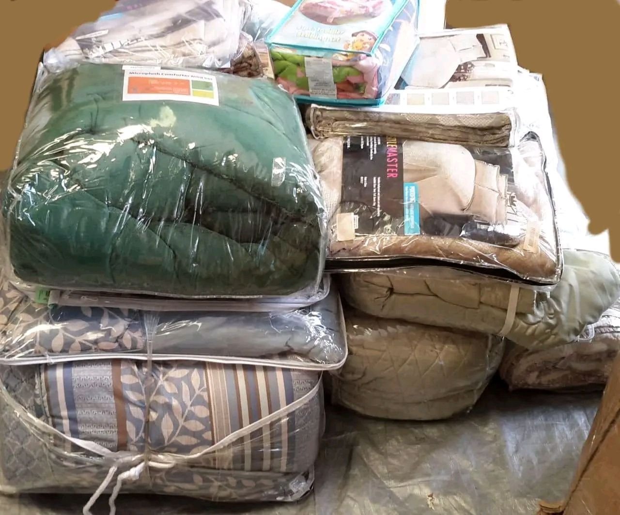 Buy Slipcover Pallet
