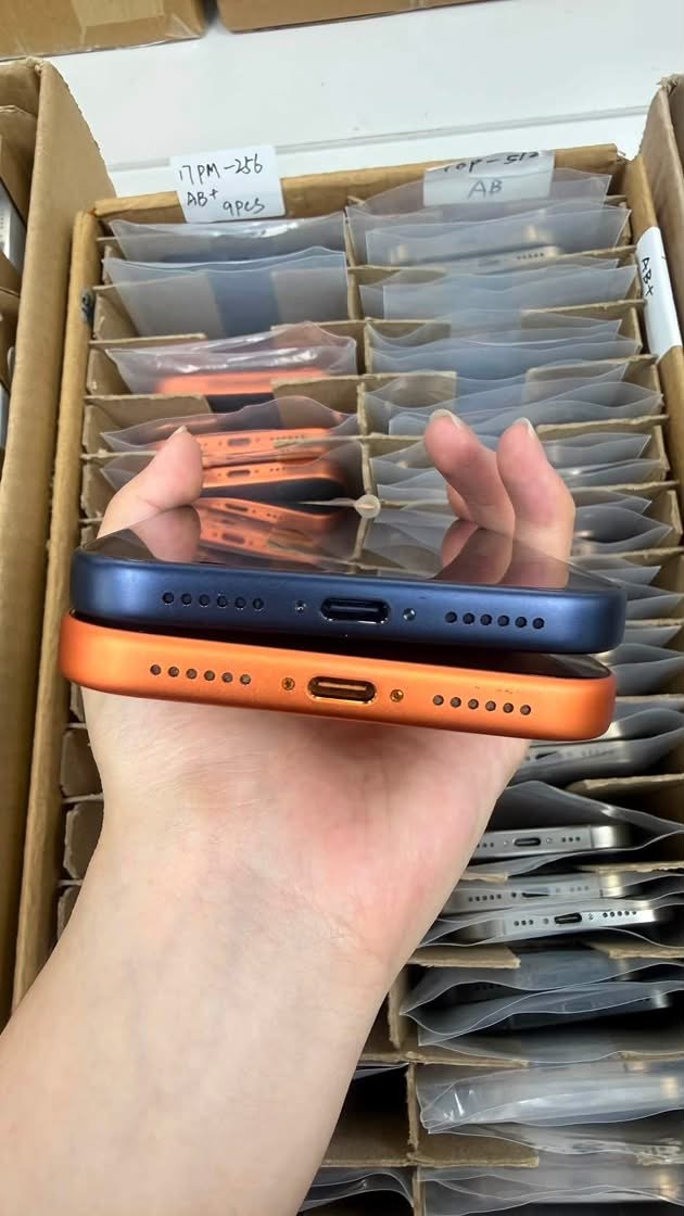 Wholesale iPhone 17 Pro Max Pallet - Image 4
