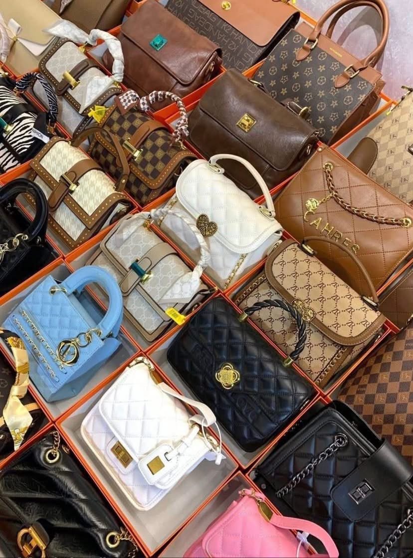 Fashion Handbag Pallet – 80 Pcs Mixed – Quilted Styles - Image 2