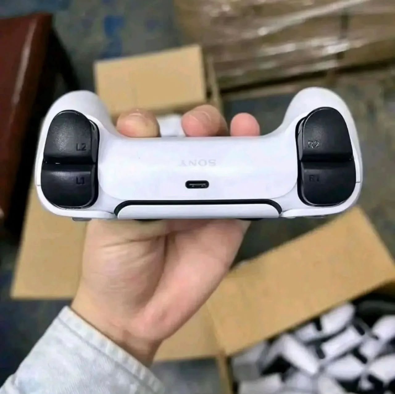 Wholesale Used PS5 Controller Pallet - Image 5