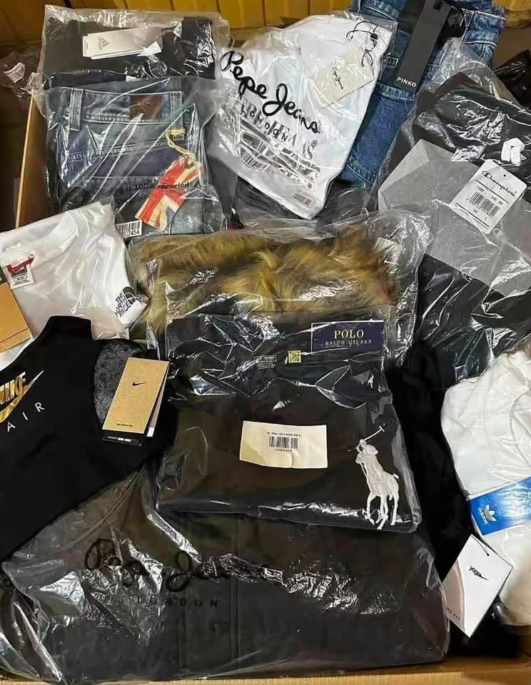 Mixed Branded T-Shirts Wholesale Pallet - Image 6